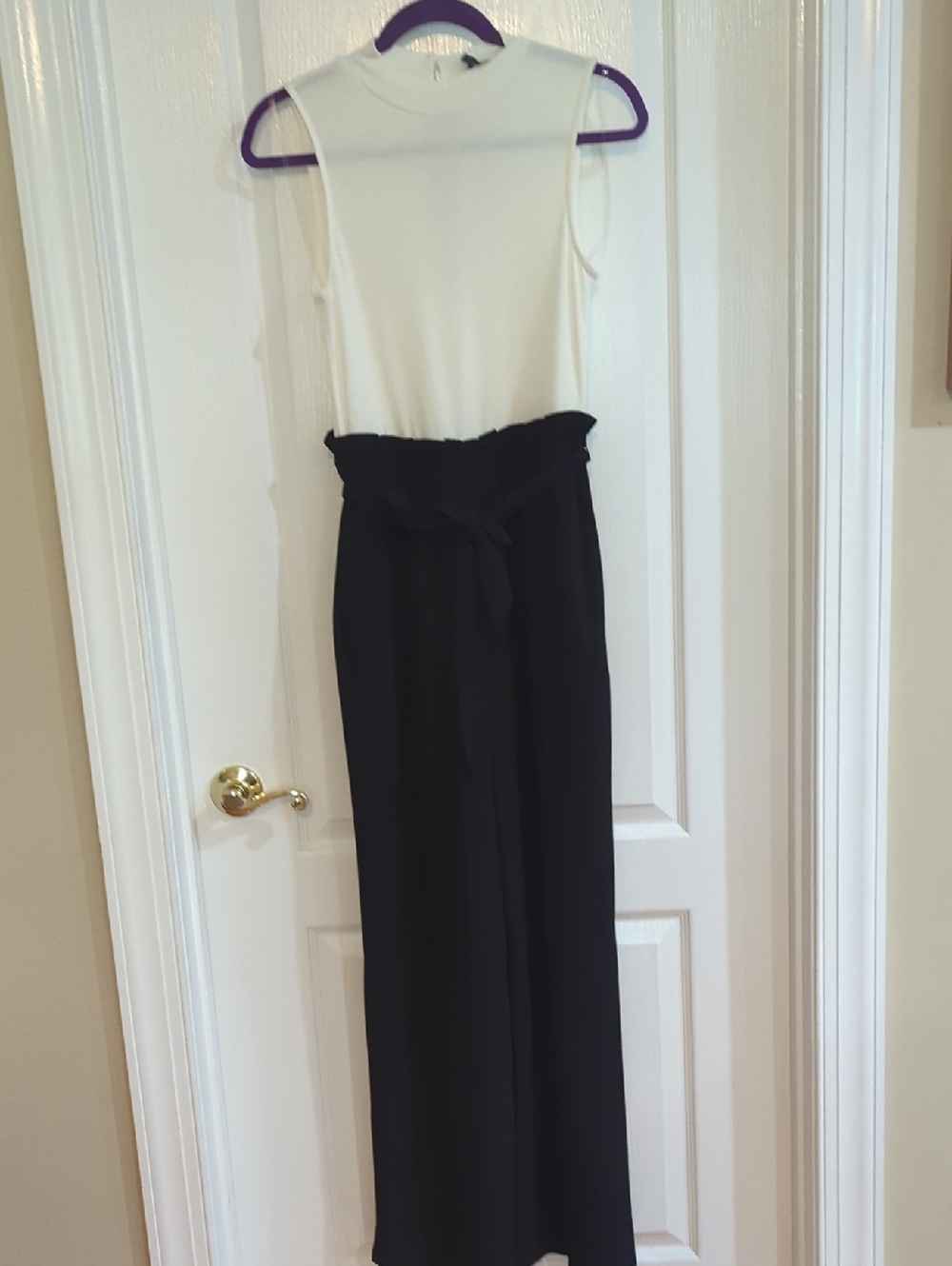 NWTLily Rose Sleeveless White Bodice with Black Paperbag Waist Wide-Leg Jumpsuit